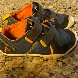 Ty plae shoes sz 10 toddler boy